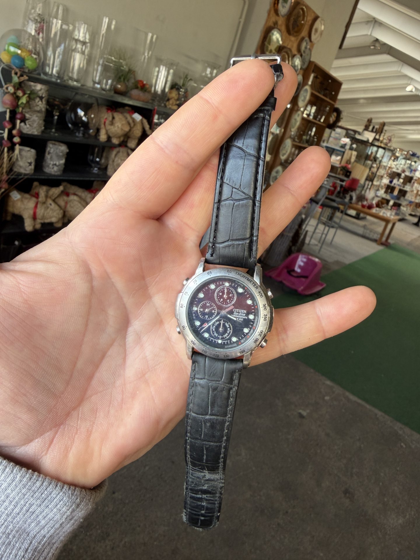 Citizen Eco-Drive Chronograph WR 100 - obrazek 2
